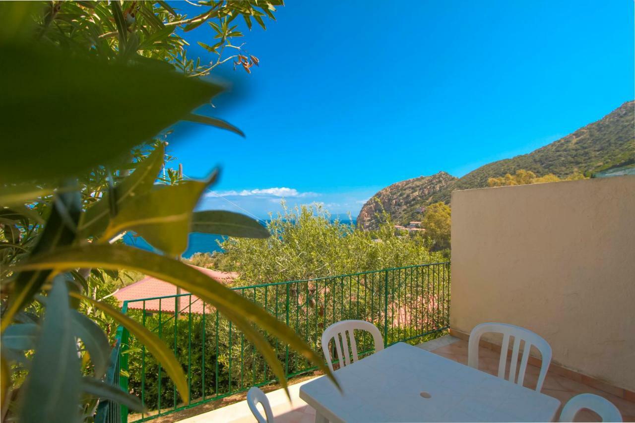 Aparthotel Calava *
